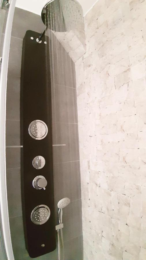 Sol Deluxe Nerja Appartement Buitenkant foto